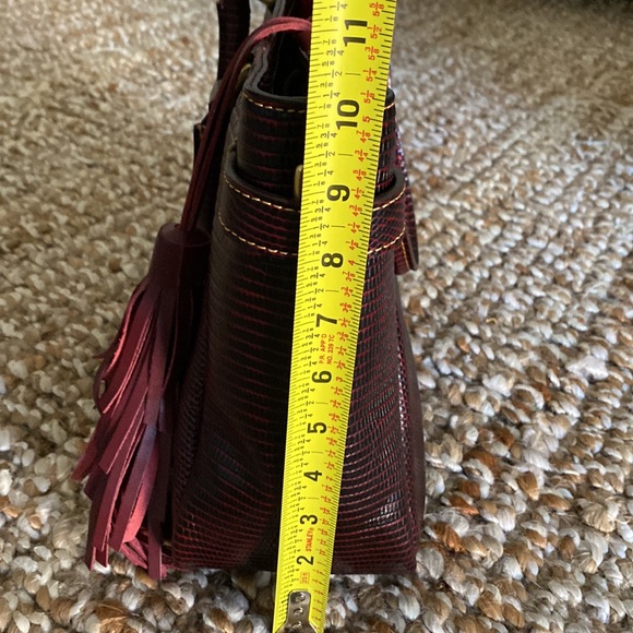 Authentic Dooney & Bourke. Perfect condition, classic style, rare finish ♥️ - Picture 11 of 13